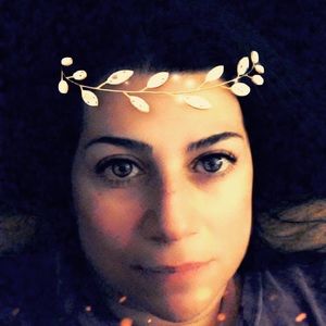 Meet your Posher, Lisa